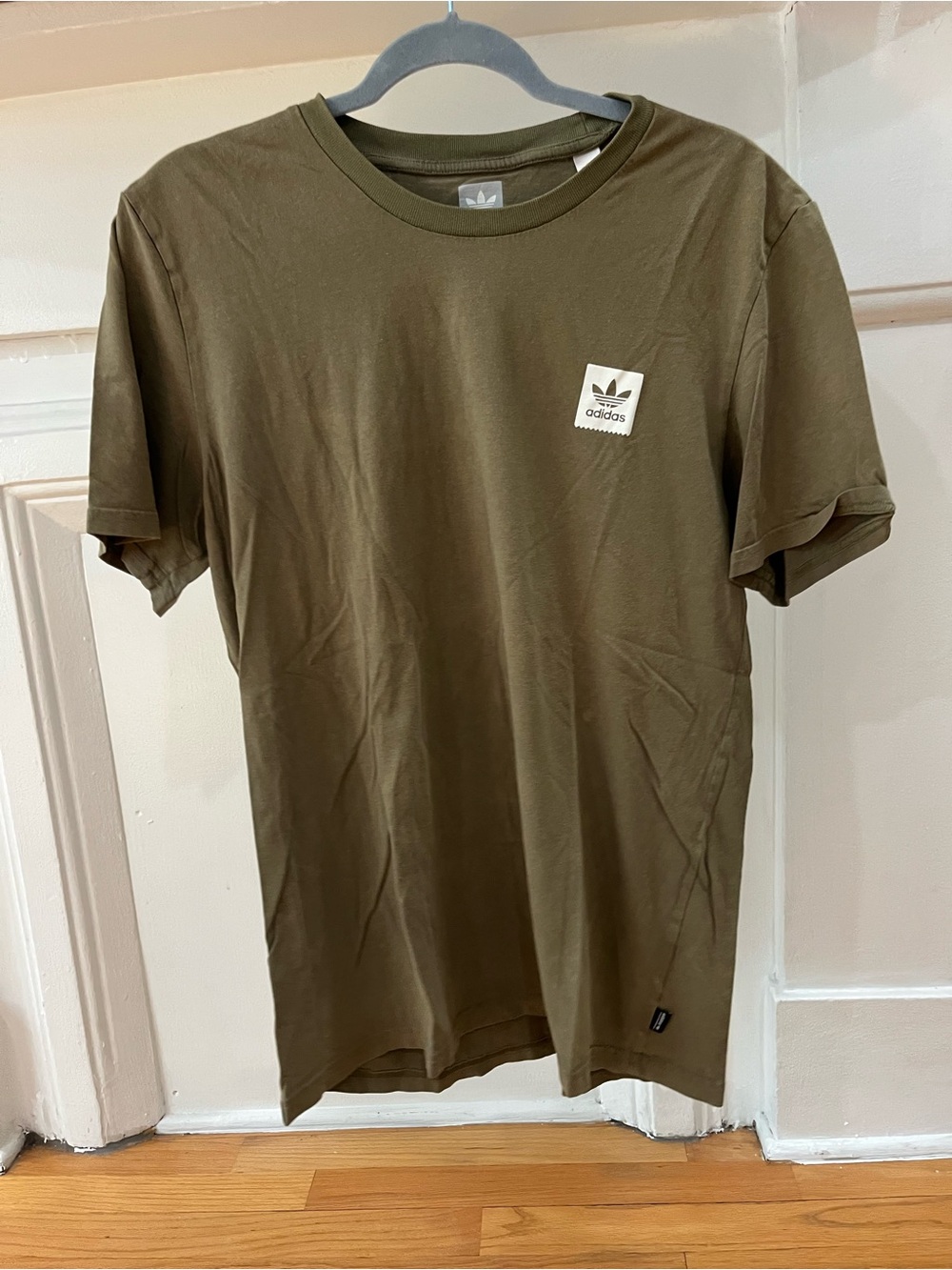 Adidas T-shirt